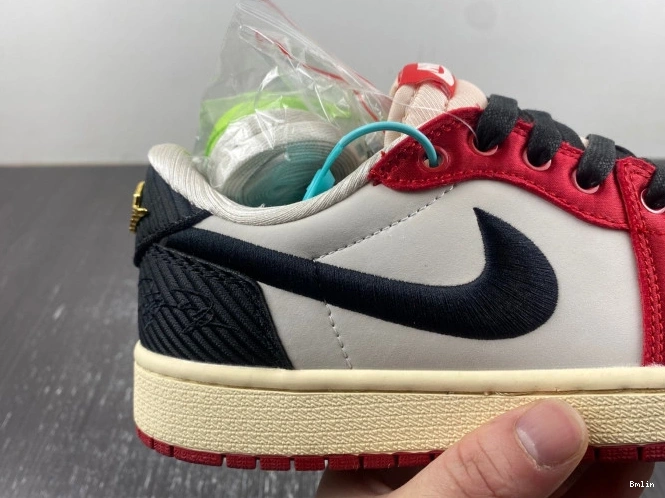 Bmlin x Room Jordan OG Trophy Home Low FN0432-017 1 Air 0808